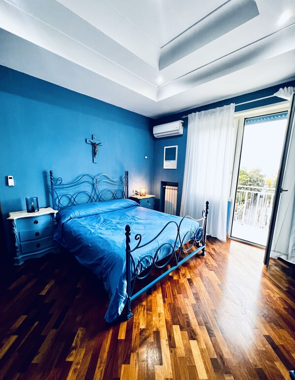 أغطية فراش متميزة وألحفة محشوة بالريش وأسرّة تيمبور بديك