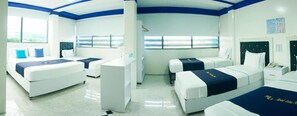 Kamar Keluarga, Beberapa Tempat Tidur | Seprai katun Mesir, seprai premium, dan meja kerja