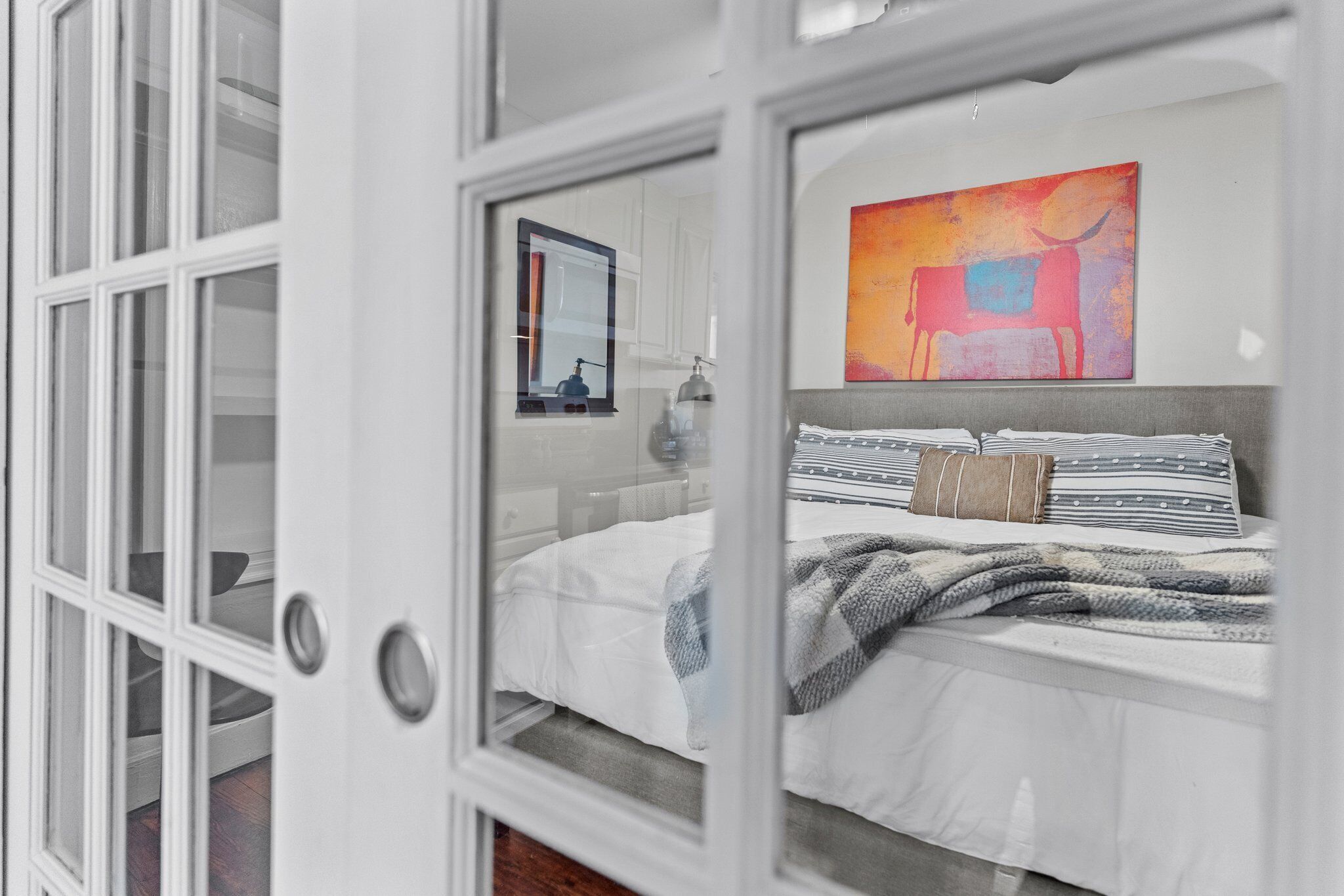 1 多间卧室、熨斗/熨衣板、免费 WiFi、床单