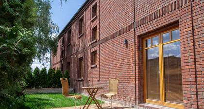 International Poznan Trades_MTP_Airport Ławica_Motorbike Racing_Apartment 125m²