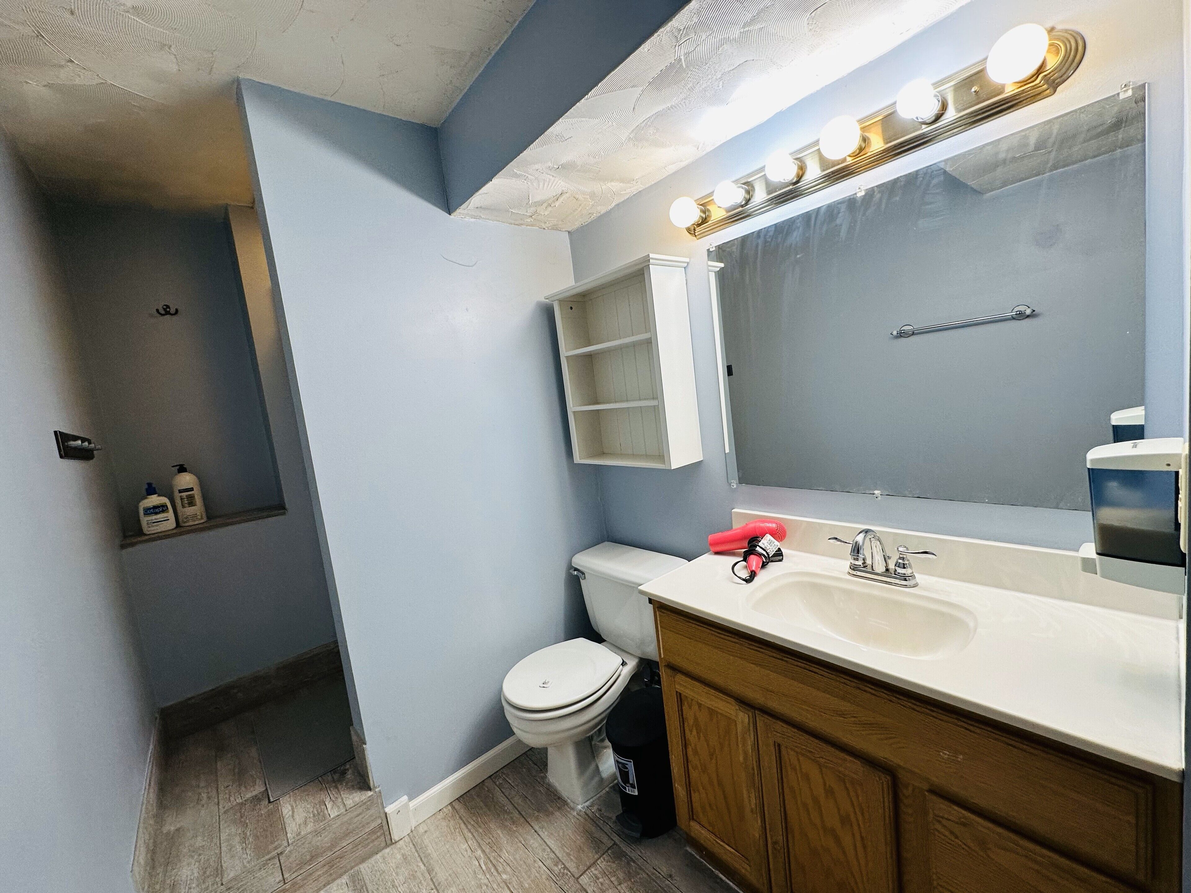 Winter warm booking! Home away from home.