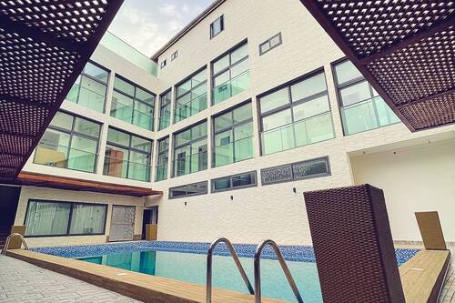 Piscine extérieure