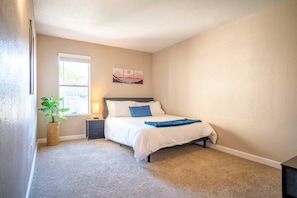 2 camere, una scrivania, ferro/asse da stiro, Wi-Fi