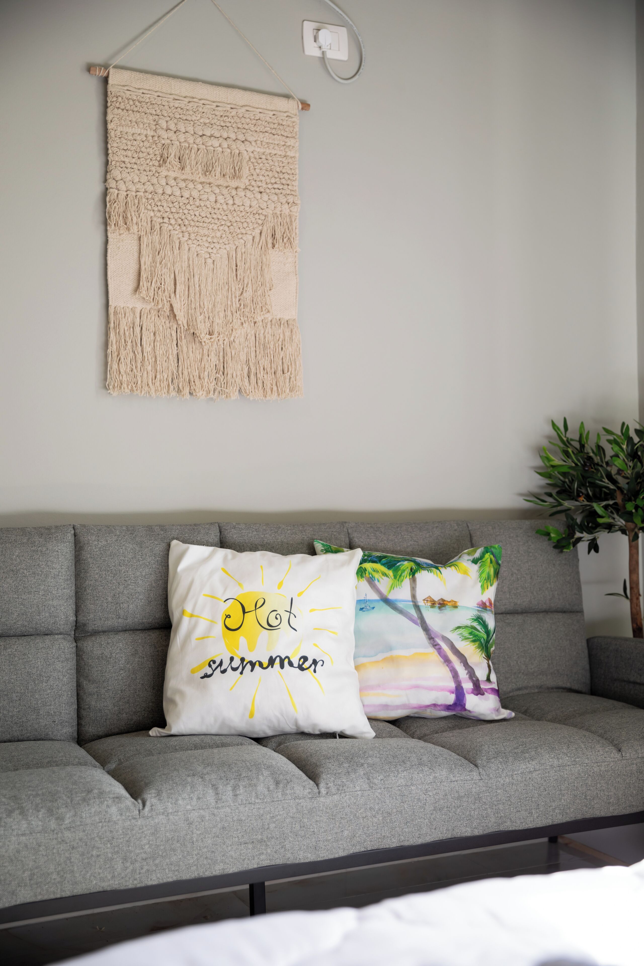 Sábanas italianas Frette, ropa de cama de alta calidad y minibar 