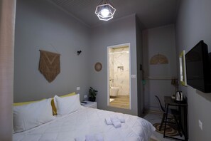 Chambre Double, vue ville | Draps italiens Frette, literie de qualité supérieure, minibar