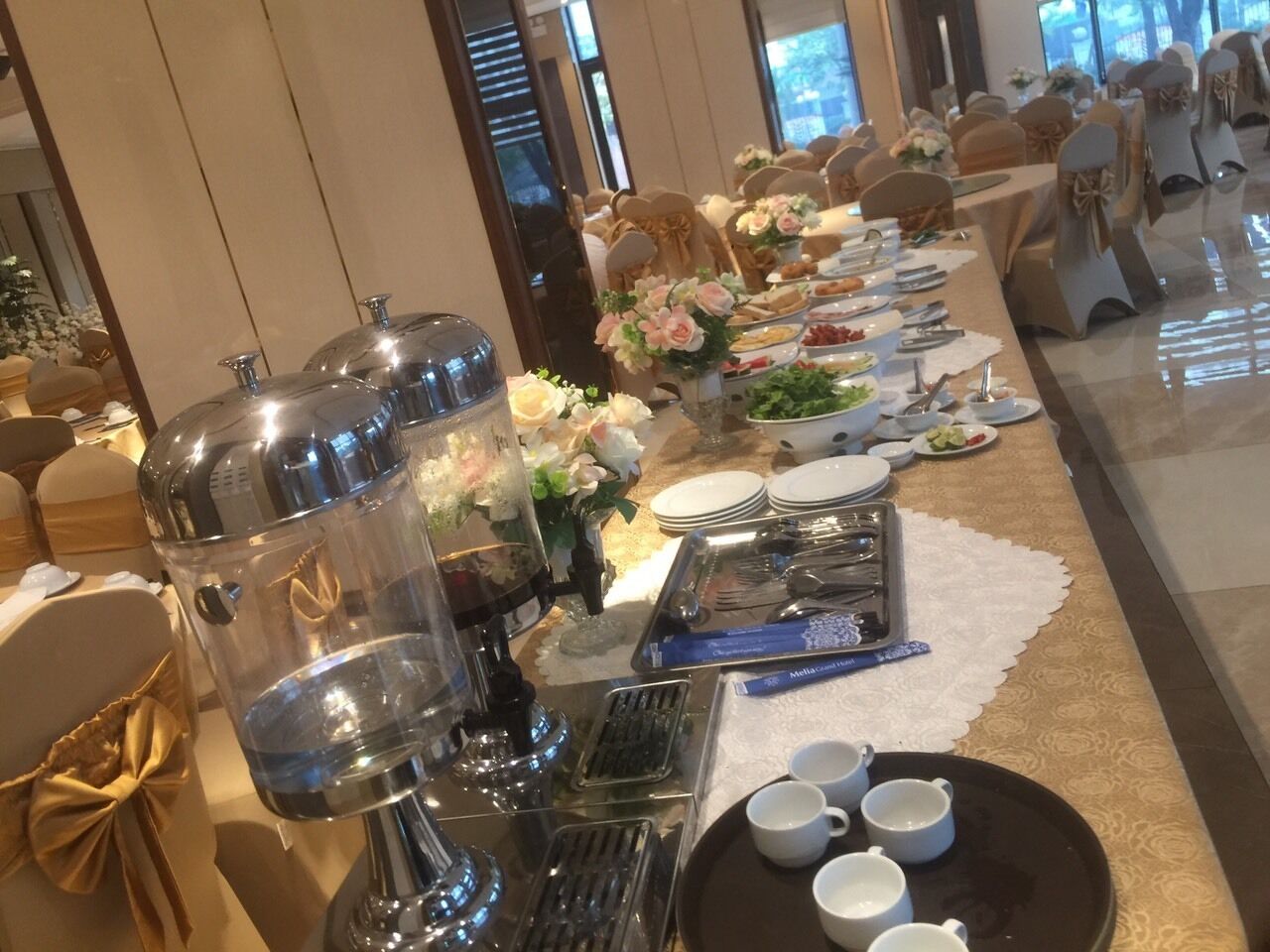 Free daily full breakfast