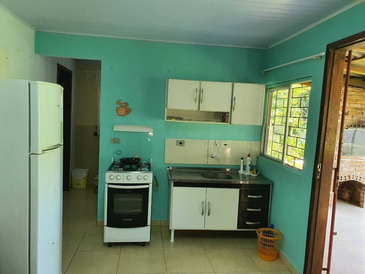 Villa tradicional | Cocina privada | Refrigerador, microondas y utensilios de cocina 