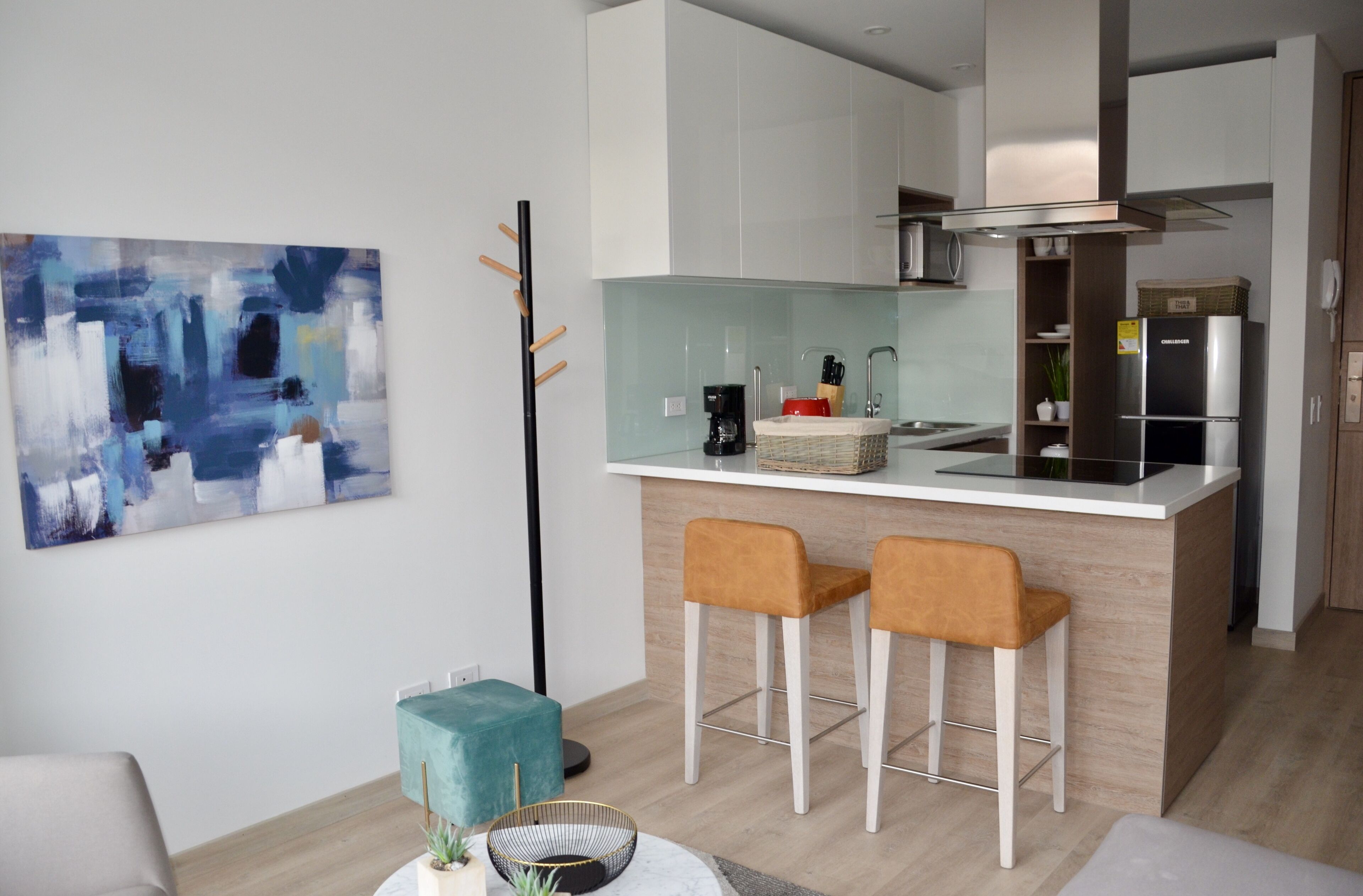 401 Exclusive 1 bedroom loft with balcony