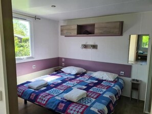 2 chambres, Wi-Fi gratuit, draps fournis