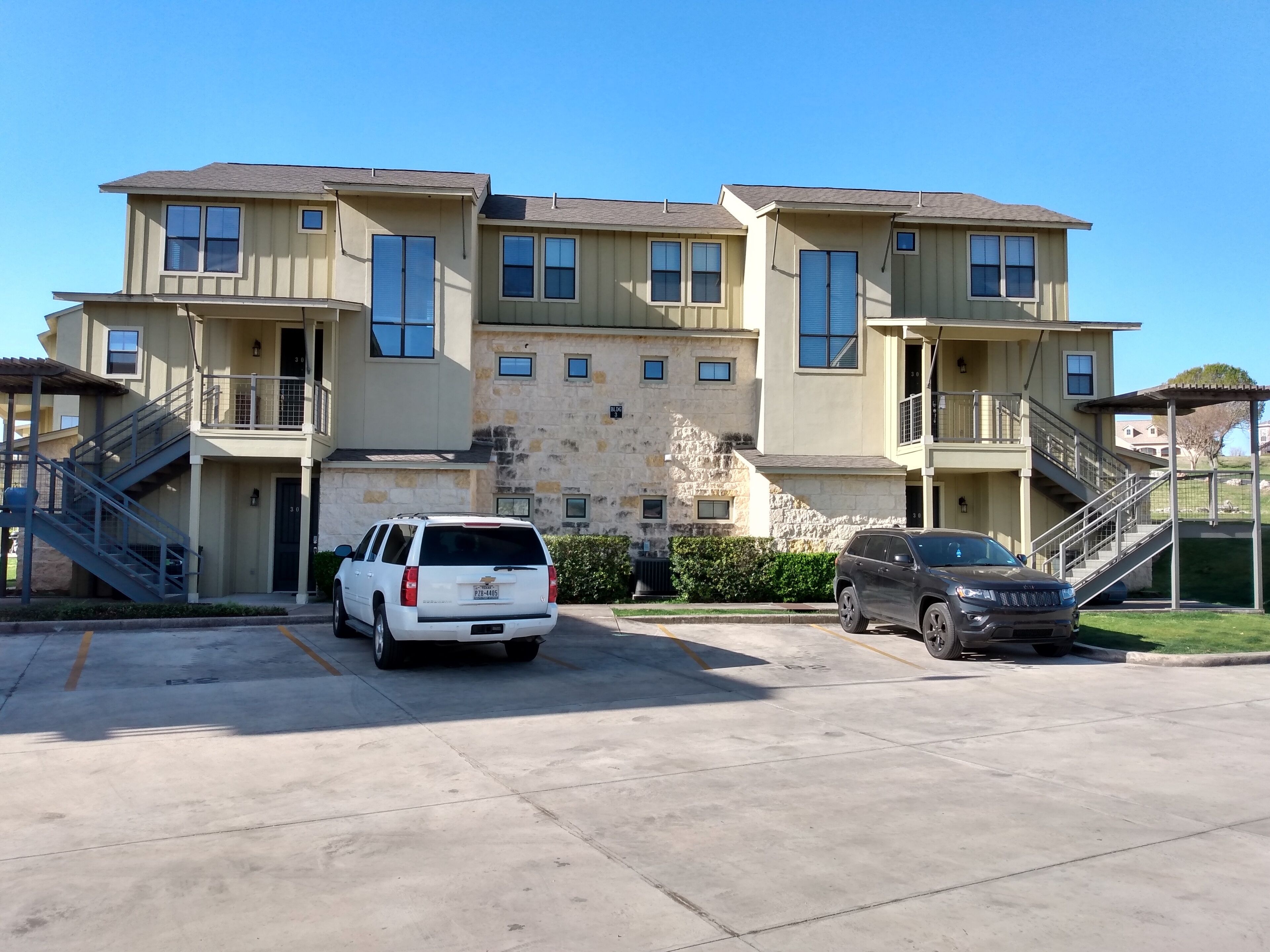 Classy Condo at the Bandit GC in New Braunfels