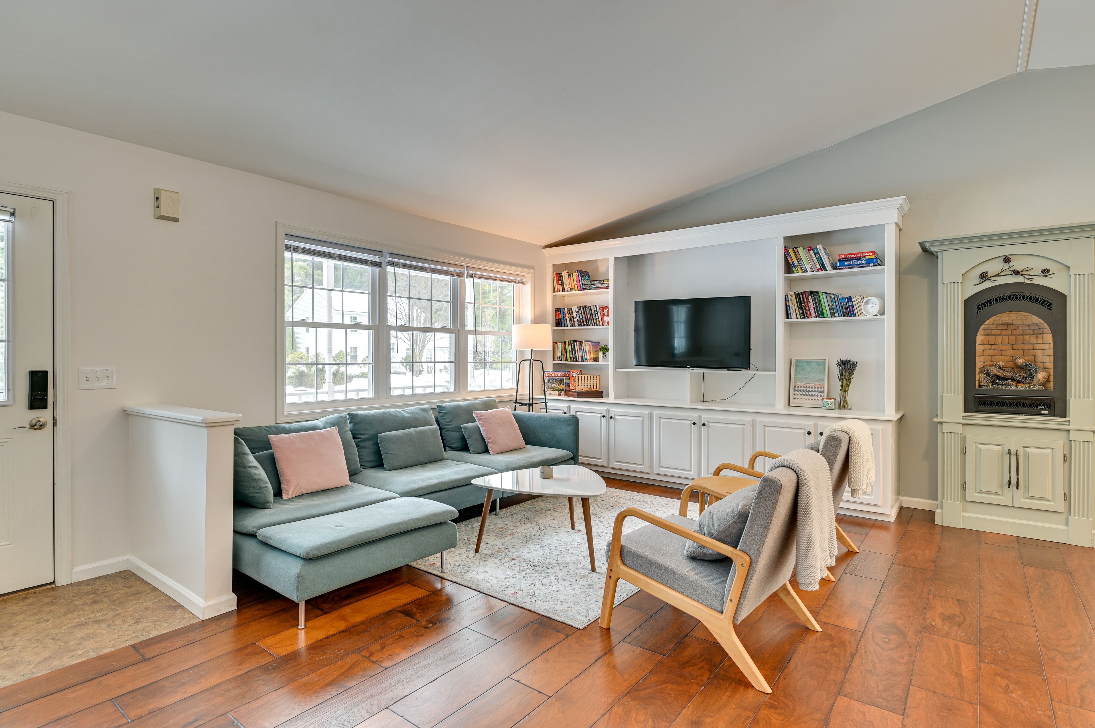 Queensbury Vacation Rental: 3 Mi to West Mountain!