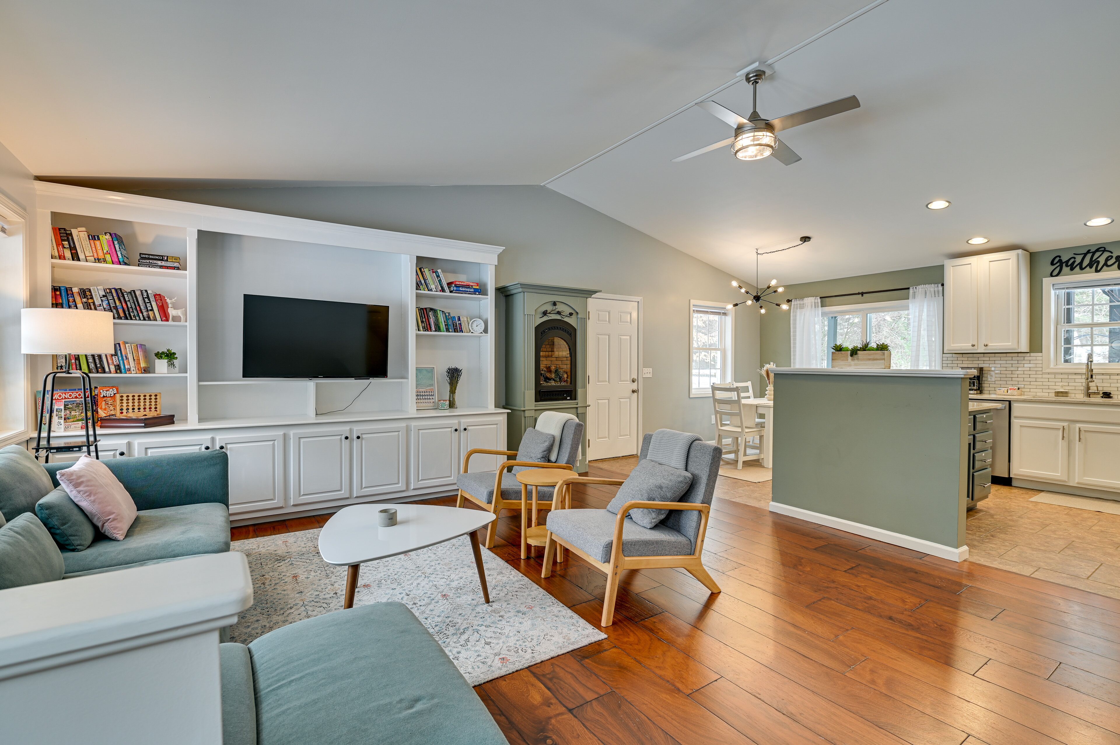 Queensbury Vacation Rental: 3 Mi to West Mountain!