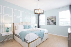 12 bedrooms, in-room safe, iron/ironing board, free WiFi