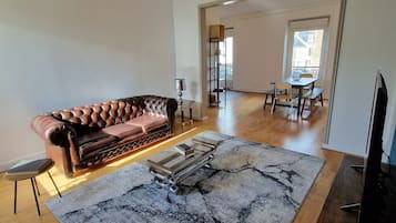 Smart TV, video library