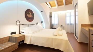 Design Double Room, 1 Queen Bed, Non Smoking (60)