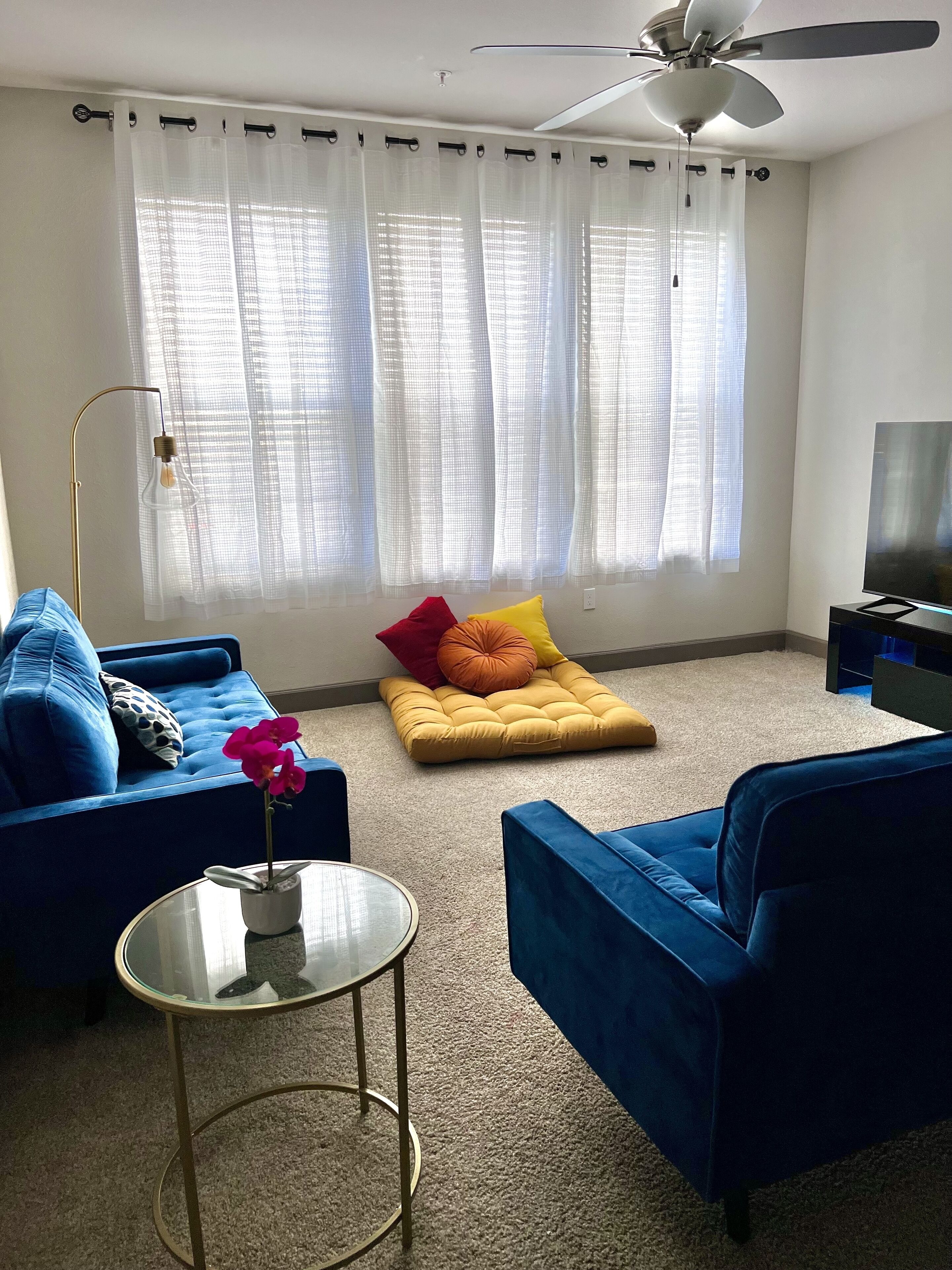 Newly furnished apartment 10 minutes to Magic Kingdom