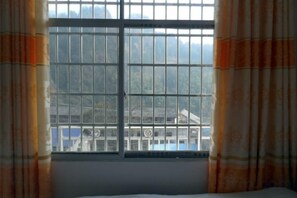 Interior - Caiyin Inn (Zhangjiajie)