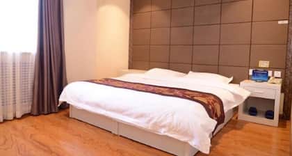 Super 8 Hotel (Beijing Yanqing Global Xinyi Shopping Mall)