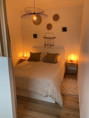 1 bedroom, iron/ironing board, free WiFi, bed sheets