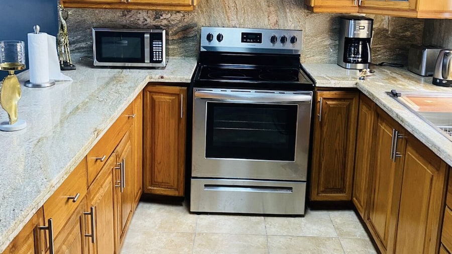 Blissett Apts your  home away from home