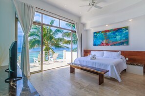 5 bedrooms, free WiFi, bed sheets - Luxurious 5 BR Ocean Front Home. Epic Views! (Isla Mujeres)