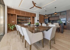 Dining - Luxurious 5 BR Ocean Front Home. Epic Views! (Isla Mujeres)