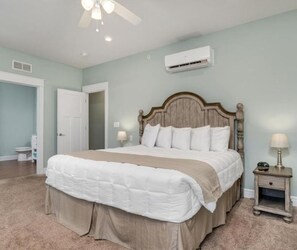 3 bedrooms, desk, iron/ironing board, WiFi