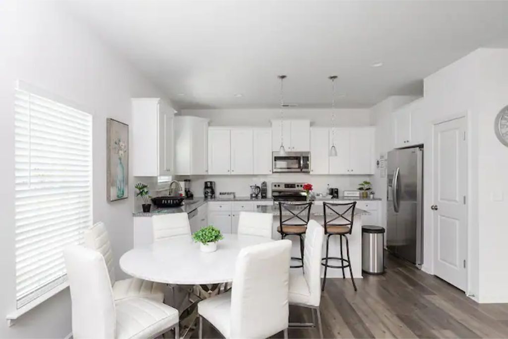 Luxury Home 8 min 2 Uptown w/Hot Tub & Fenced Yard