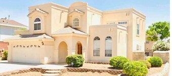 XLarge Home w/ Pool & Gig Speed Internet!