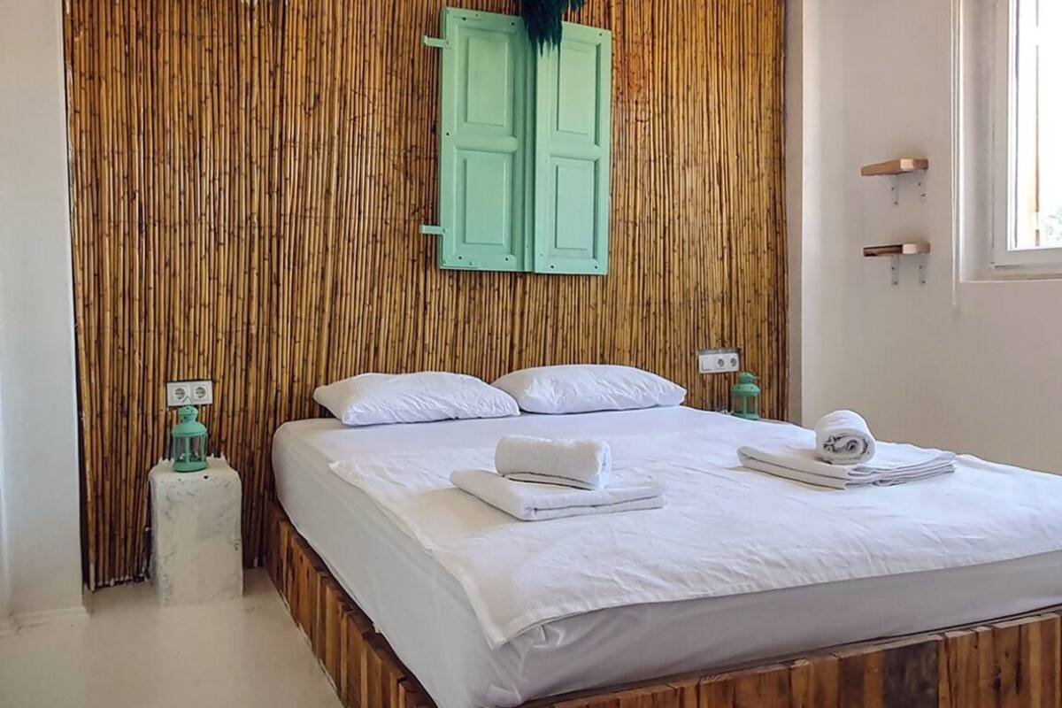 Chambre Standard | Accès au Wi-Fi (inclus), décor unique