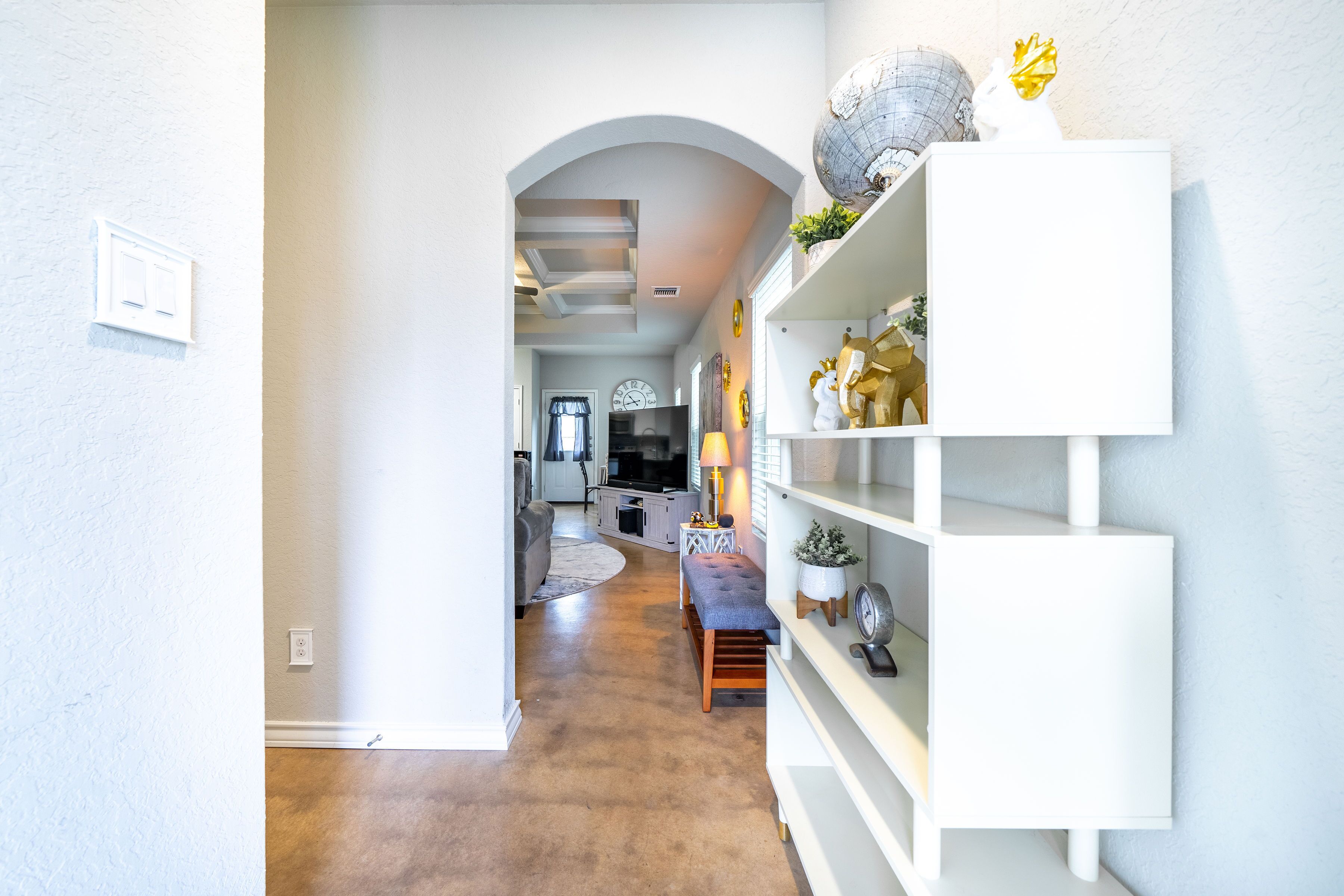 Welcome to the Little Oasis on Eddie Way