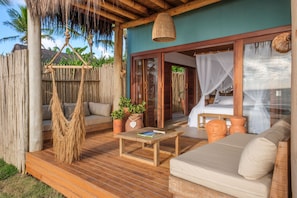 Minibar, wifi gratis y ropa de cama