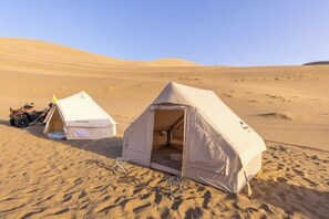 Beach - Leyou Self-driving Desert Camping Base (Dunhuang)