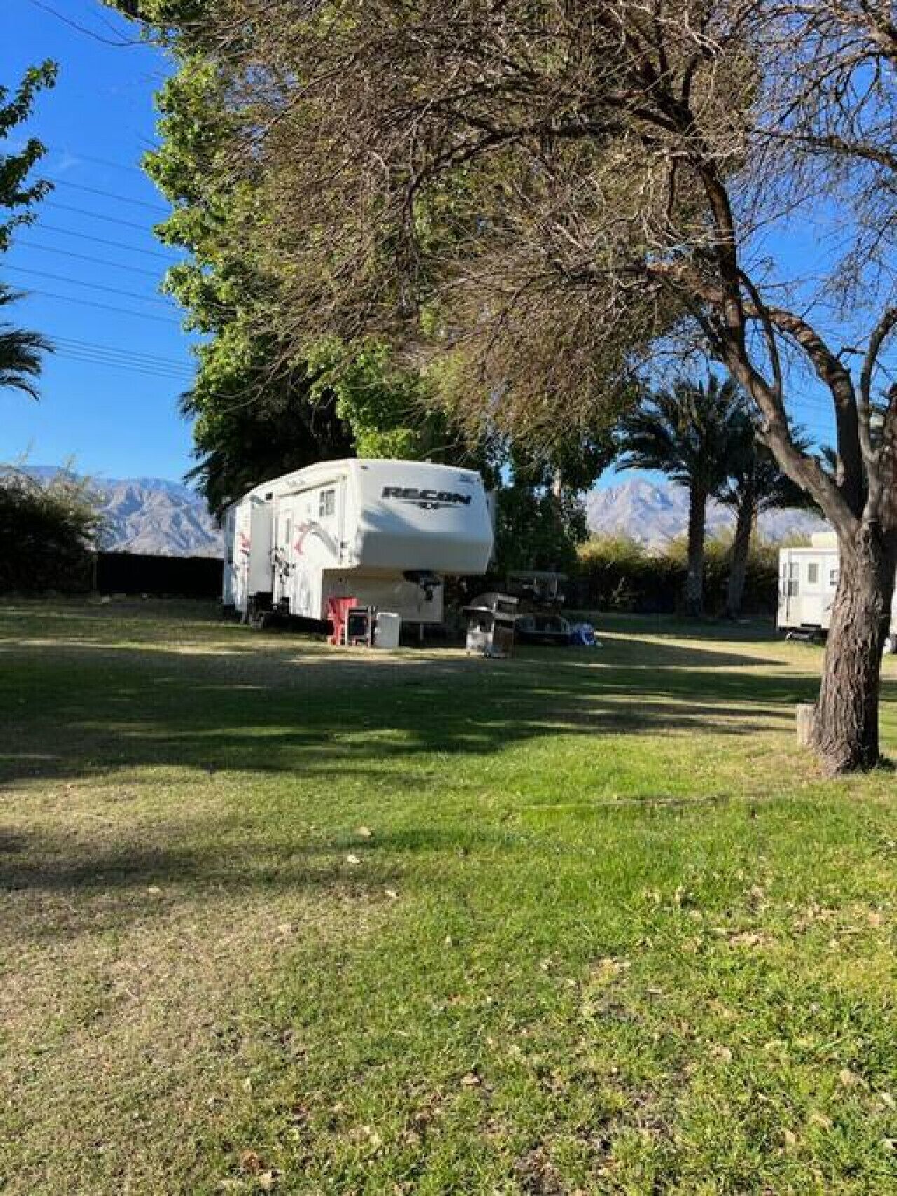 dit RV Parking / 5th Wheel Camper Site with Hooks ups Located on Beautiful Equestrian Ranch