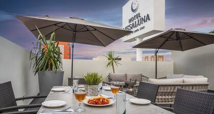 Hotel Mesaluna Short & Long Stay