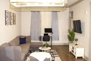 Smart-TV, Streaming-Dienste, Computerbildschirme