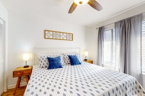 2 bedrooms, Internet, bed sheets