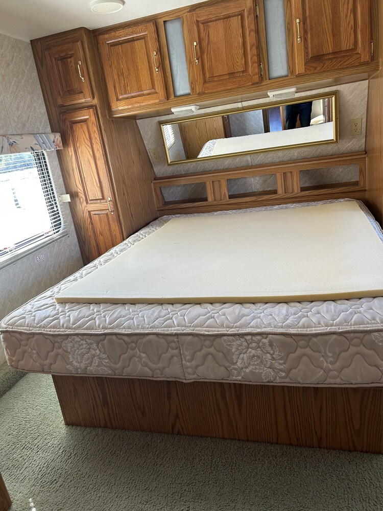 14 Spacious unit with harbor view Stokes Bay Vrbo