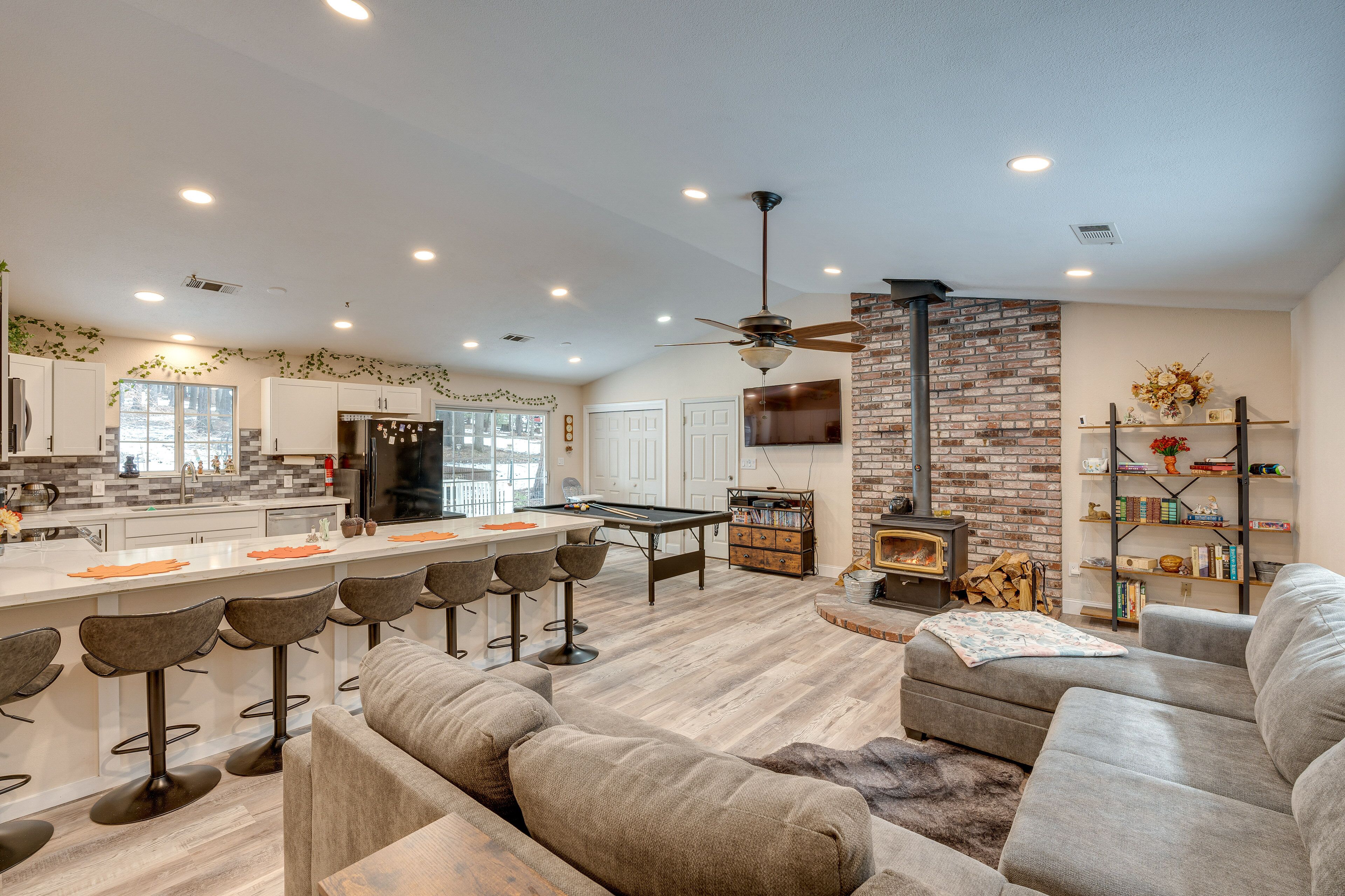 Renovated Pioneer Home in Serene Wooded Setting!