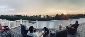 Venice Marina Prime Location! 4 Bedroom 2.5 Bath