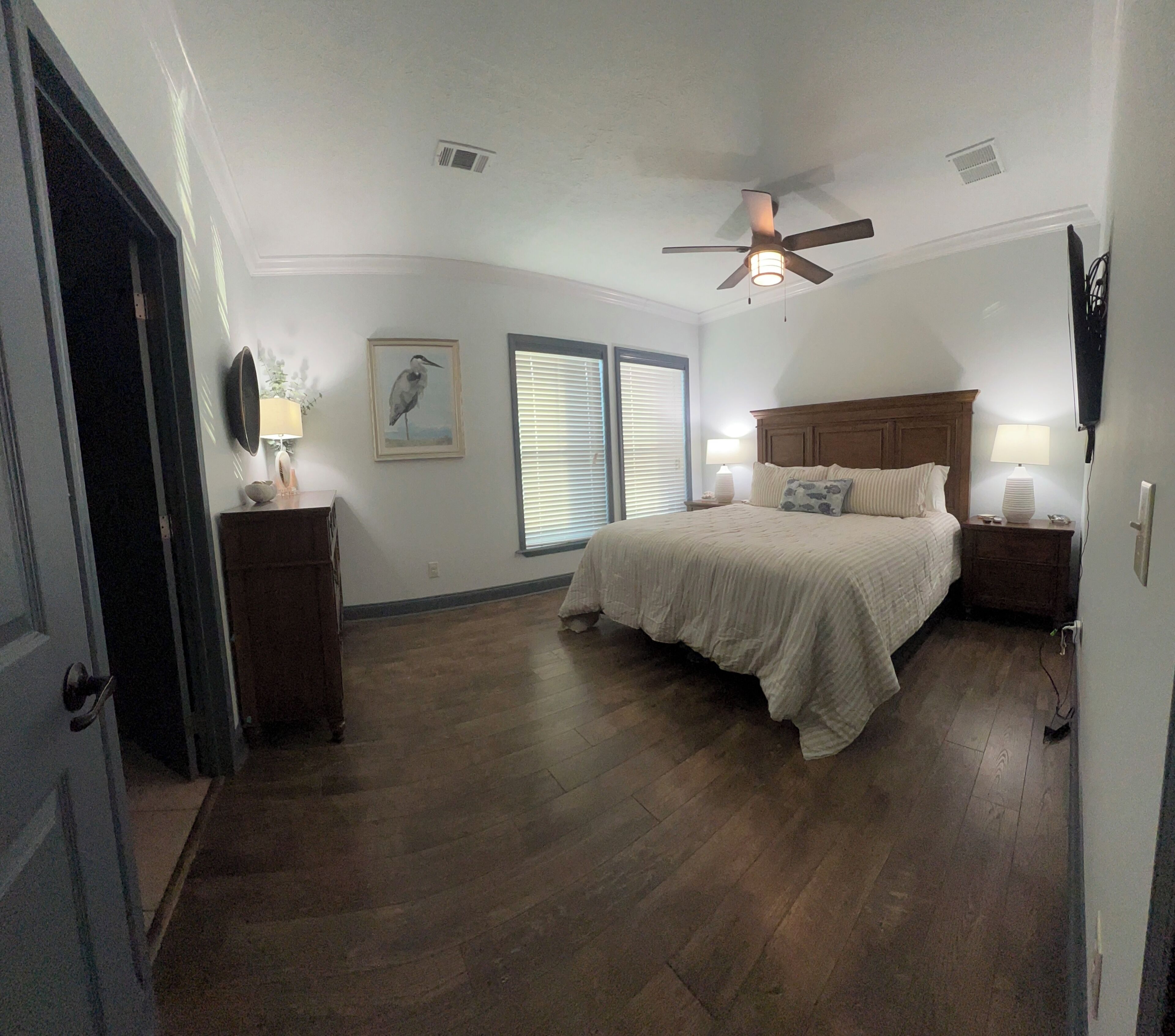 4 bedrooms, free WiFi, bed sheets