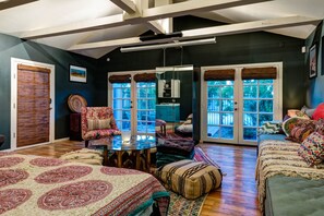 4 camere, ferro/asse da stiro, Wi-Fi, lenzuola