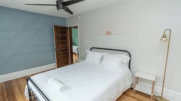 4 Schlafzimmer, Bügeleisen/Bügelbrett, WLAN, Bettwäsche
