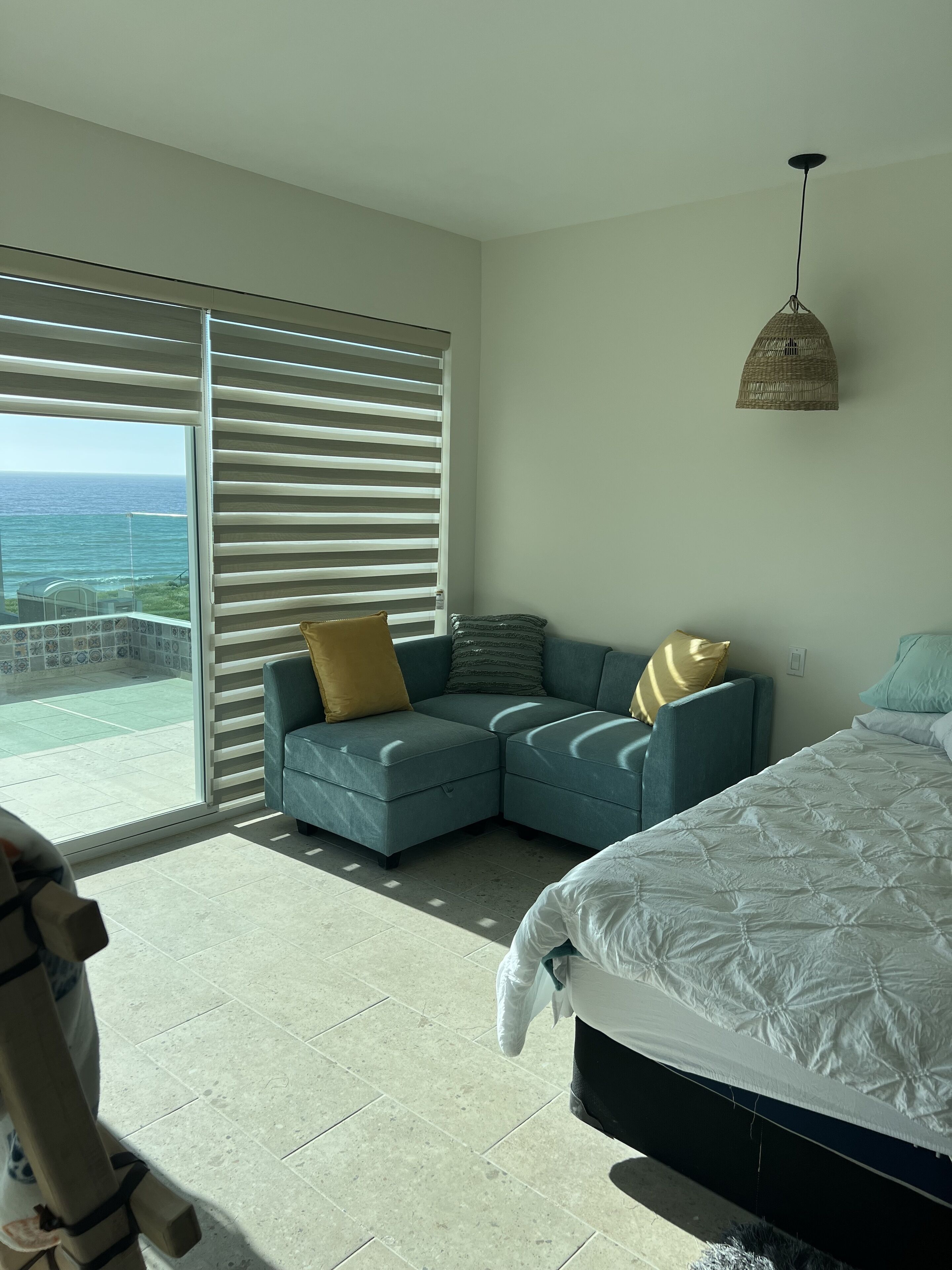 EXPECTACULAR SUNSETS AND BEAUTIFUL HEDDEN , SANDY  BEACH !!