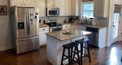 Charming Oxford Vacation Rental