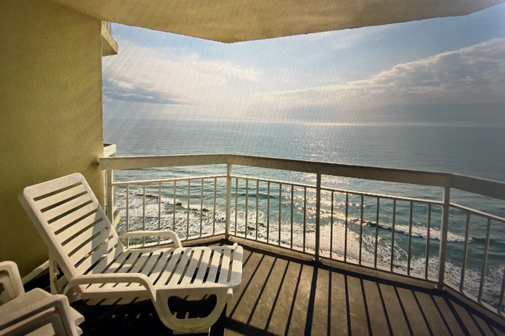 Beautiful oceanfront Condo with direct access to the beach, steps from the sand