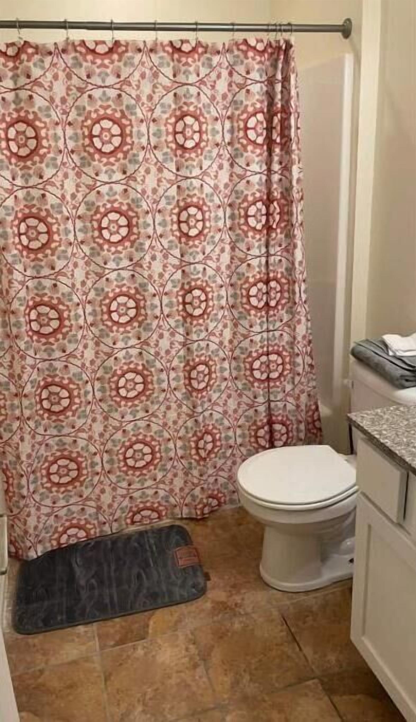 3bd/3bth Lovely Rental Home!