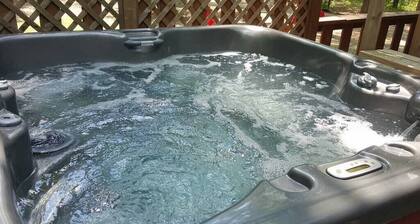 Beavers Hideaway: Sleeps 6