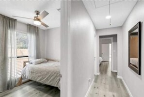 4 bedrooms, desk, iron/ironing board, free WiFi