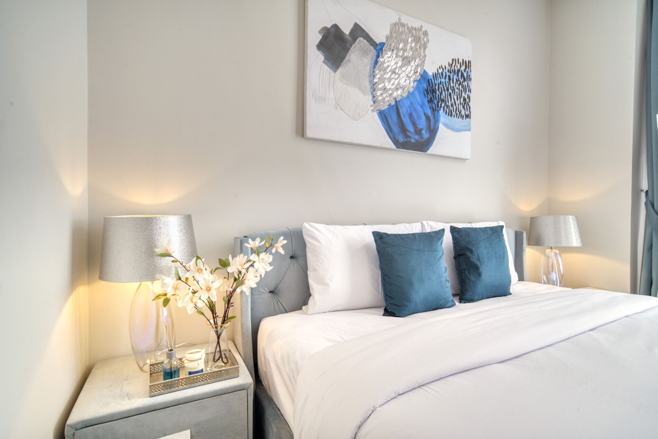 4 bedrooms, in-room safe, iron/ironing board, free WiFi